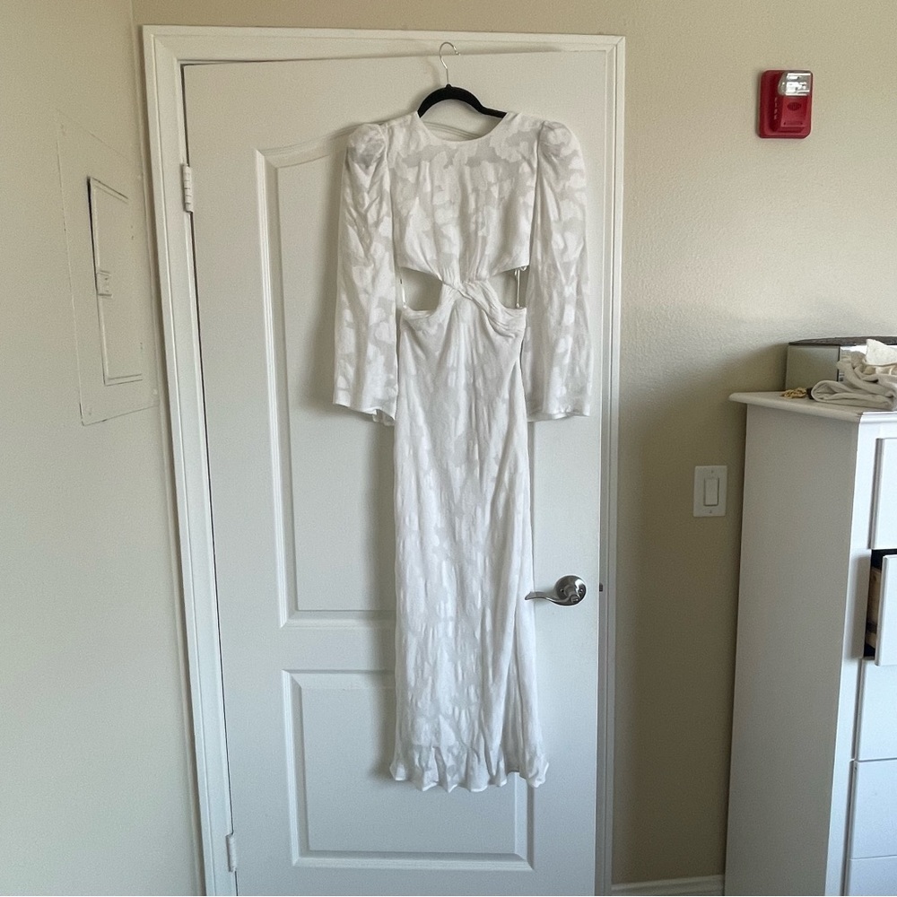 Rahi Athena Midi Cutout White Dress, small. New - Picture 3 of 12